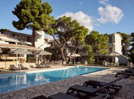 AQUARIUS HOTEL, three-star hotel in Vasilikos