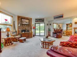 Unique Home with Beautiful Mtn Views!