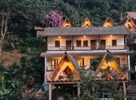 Pont Inn Nong Khiaw