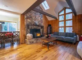 Winter Falls Cabin-Stunning Views