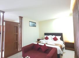 Grand Mahoni Hotel, hotel v destinaci Banda Aceh