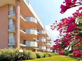 ISA - Apartments for 6 people, 2 bedrooms, in Residence Mirto And Corbezzolo with swimming pool in San Vincenzo