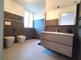 BB Cadore casa vacanze, hotel v destinaci Varese
