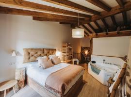 La casa del Mayoral, &xi;&epsilon;&nu;&omicron;&delta;&omicron;&chi;&epsilon;ί&omicron; &mu;&epsilon; &upsilon;&delta;&rho;&omicron;&mu;&alpha;&sigma;ά&zeta; &sigma;&epsilon; Tremedal