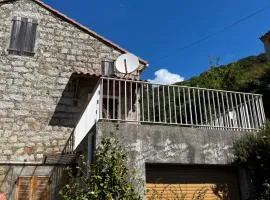 Haut de maison de village