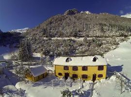 Gite Auberge Les Cascades, hotel v destinácii La Mongie
