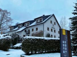 Horsk&yacute; Hotel Sněženka