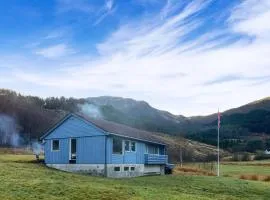 3 Bedroom Nice Home In Mjosundet