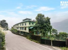 StayVista at Luitel Homestay with Mountain View, hotel em Gangtok