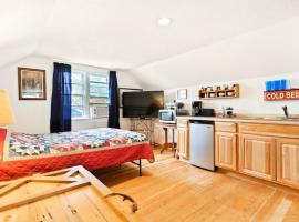 Bo360 Old West Landing with Hot Tub and Sunrise Views, hotel en Billings