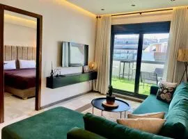 Marina Bay Beach View - 2 Bedroom & Terrace
