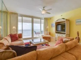 Steps to Sand and Pool! Beachfront Condo in Navarre
