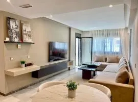 Modern Living 2 Bedrooms - Terrace Beach & Marina