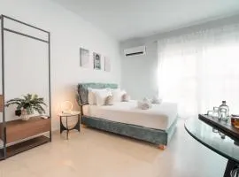 Libyan Sea Classic Suite Seafront Balcony King Bed