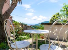 Casa Vista Panoramica Mare e Monti, hotel v destinaci Sestri Levante