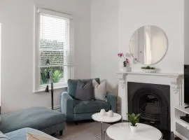 Luxury On Lygon, Victorian Terrace