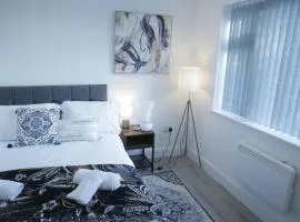 Cozy Stay Near Luton Airport 4 Min Drive