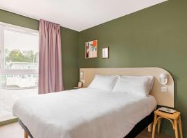greet Hôtel Prévessin Genève Aéroport, hotel v destinaci Prévessin