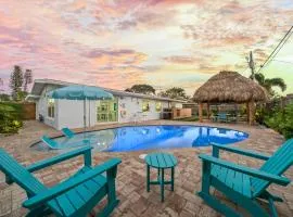 Island Oasis With Heated Pool Private Tiki Bar!
