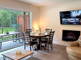 Al's Escape by Revelstoke Vacations, ξενοδοχείο σε Revelstoke