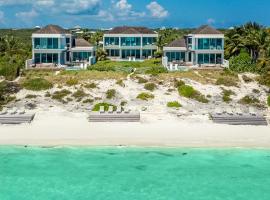 Long Bay Beach Club, hotel in Long Bay Hills