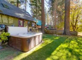 Walk to Lake Tahoe Modern Guest House with Hot Tub