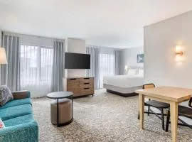 Sonesta ES Suites San Antonio Downtown Alamo Plaza - Newly Renovated
