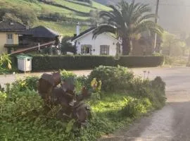 Casa Cernuda