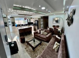 Apartamento de lujo, hotel in Ibarra