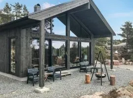 Gorgeous Home In Dølemo With Wifi