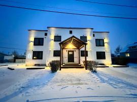 Dollhouse Downtown, Hotel in Fairbanks