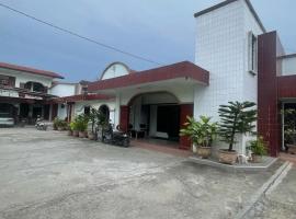 Hotel O Saril Riverside HomestayNearLapangan Musara Alun, hotel en Rawe