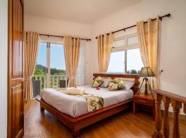 Au Cap Self Catering, Hotel in Anse aux Pins