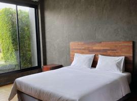 boomresort โรงแรมในRon Phibun