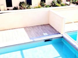 Résidence Confort avec Piscine - Proche des plages，位于博尼法乔的酒店