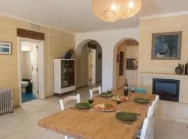 Charming Apartment with Large Terrace and Sea Views