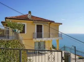 5 Bedroom Beautiful Home In Cipressa