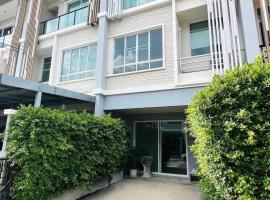 My Happy Place, villa en Nonthaburi