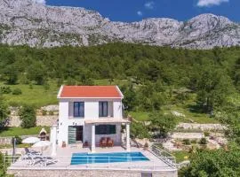 Holiday Home Gornje Tucepi With Sea View 313