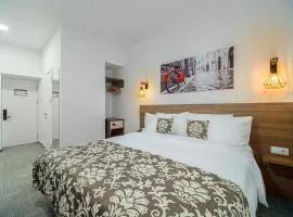 TA Collection Hotel, hotel in Chişinău