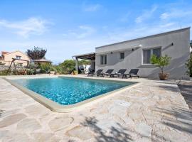 Stunning Home In Jadrija、ヤドリヤのホテル