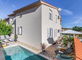 Holiday Home Betiga 02, Hotel in Barbariga