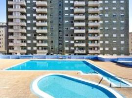 Estudio completo piscina y playa en Candelaria Tenerife, Hotel in Candelaria