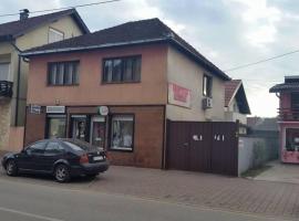Guest house A S S, hotel v destinaci Sanski most