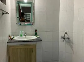 HERITAGE TOWN Ac room for 2