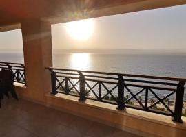 E23 Luxury - Full Sea view-Samra Resort, khách sạn ở Sowayma