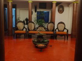 Petit Gite Heritage Home, B&B in Puducherry