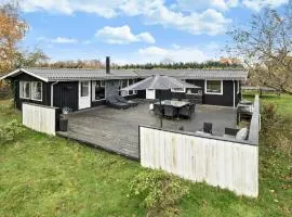 3 Bedroom Lovely Home In Kirke Hyllinge