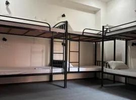 Benaras Stay- Hostel