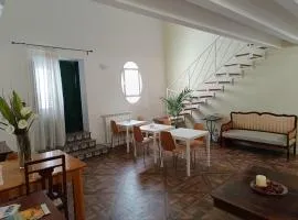 デメトラ ルームズ